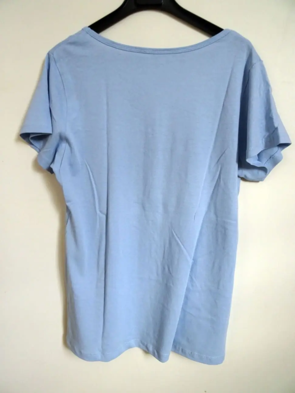 T-Shirt Bleu Clair U seconde main 2