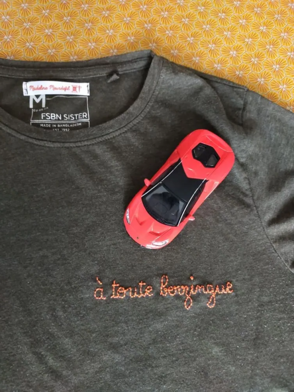 A toute berzingue aux paroles desuetes broderie sur seconde main mode ethique (2)