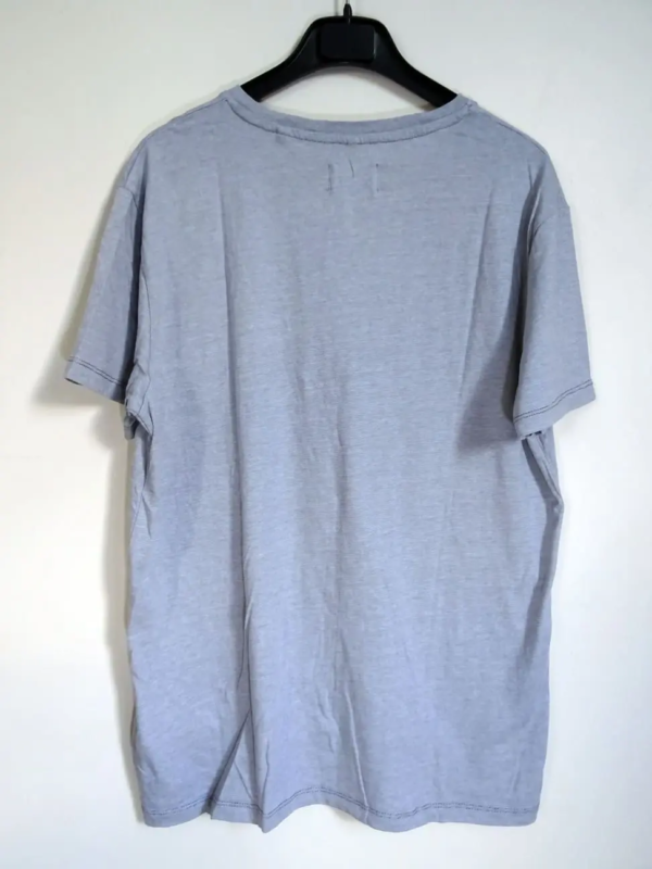 T-shirt gris clair homme mode ethique seconde main 2