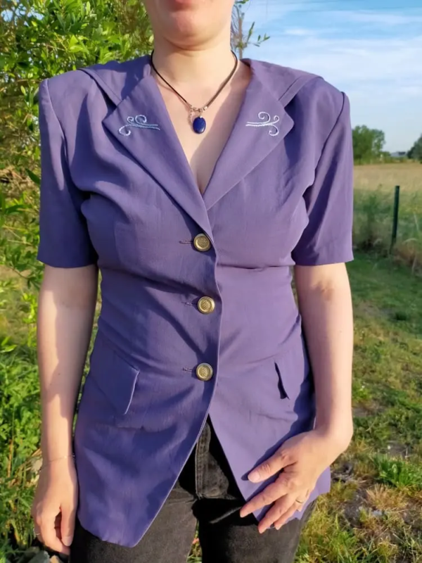 Blazer violet au fil des saisons vintage seconde main broderie main original 2