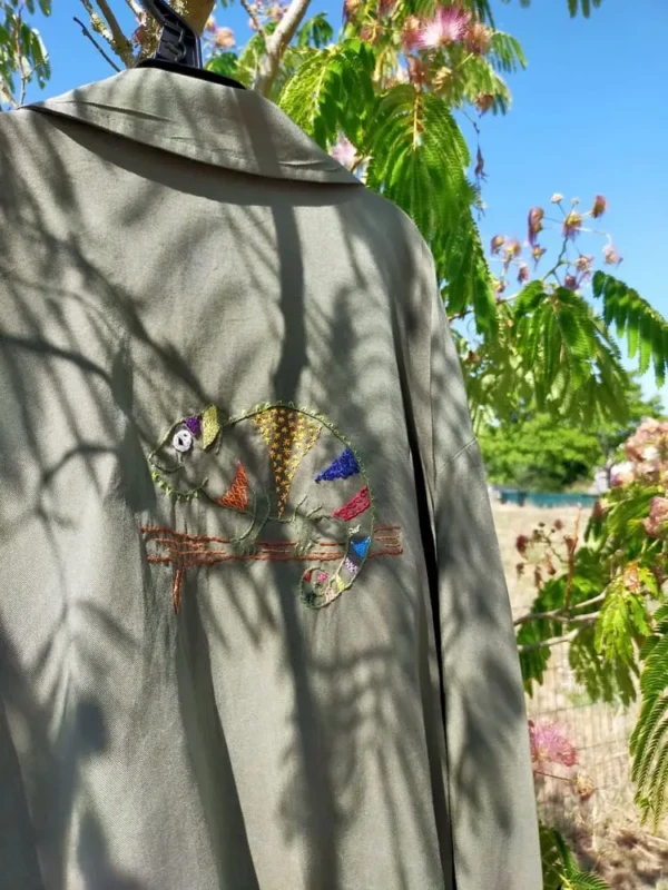 Veste Kaki Bombers Originale Caméléon Broderie Main Artisanale Slow Fashion 11