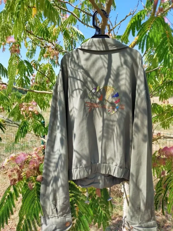 Veste Kaki Bombers Originale Caméléon Broderie Main Artisanale Slow Fashion 9