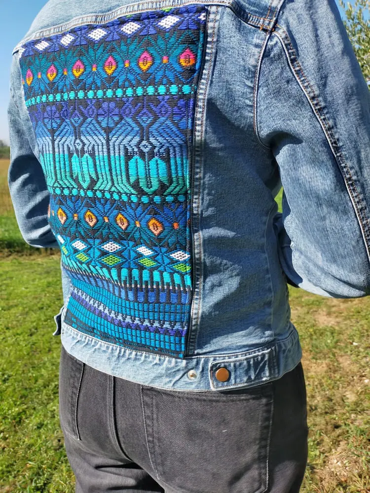 Veste jeans GAP réemploi textile Upcycling Artisanal coloré 3