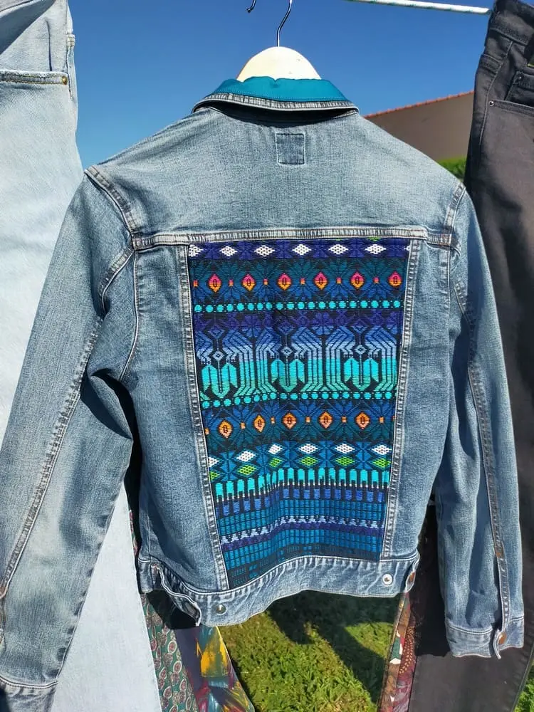 Veste jeans GAP réemploi textile Upcycling Artisanal coloré 5