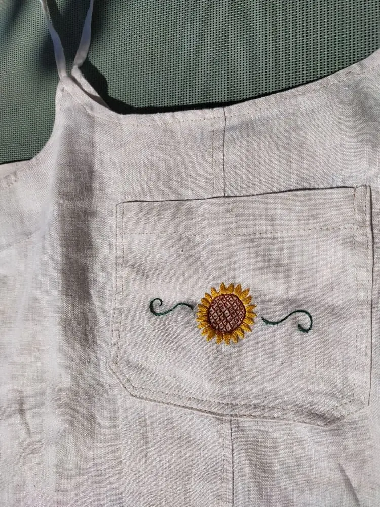 Robe tournesol Lin Vintage Seconde main Broderie Estival 4