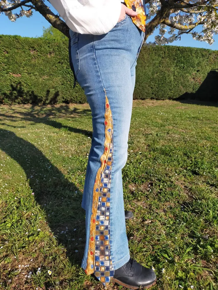 Détails Jambe Jeans Cravate upcycling